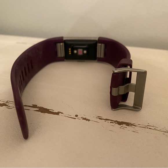 FitBit Charge - Picture 2 of 3